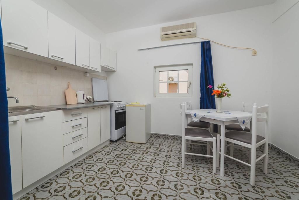 Апартаменты Apartments KOVAC Тиват-53