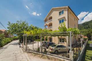 Апартаменты Apartments KOVAC Тиват-2